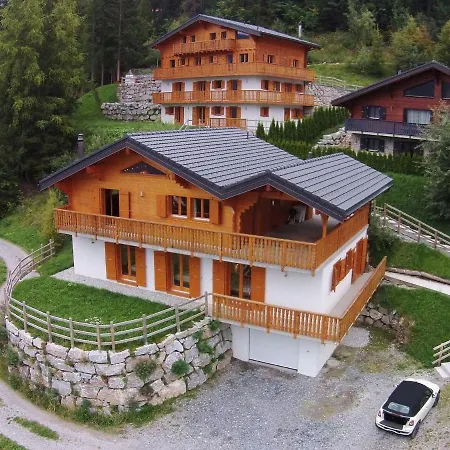 샬레 Comfortable At 1500m And Has A Sauna 라 초우마츠